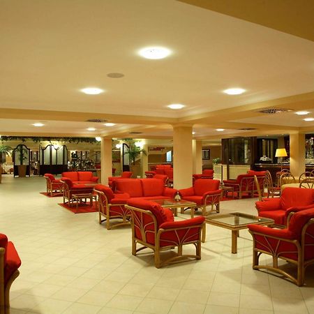 Dioscuri Bay Palace San Leone Beltér fotó