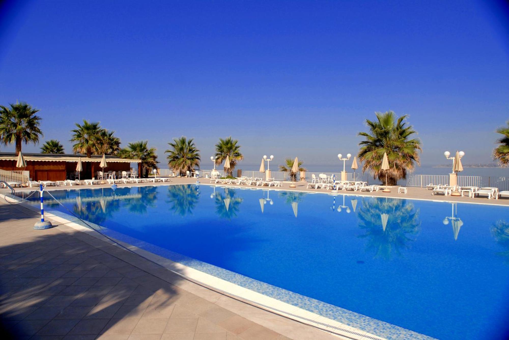 Dioscuri Bay Palace San Leone Kültér fotó