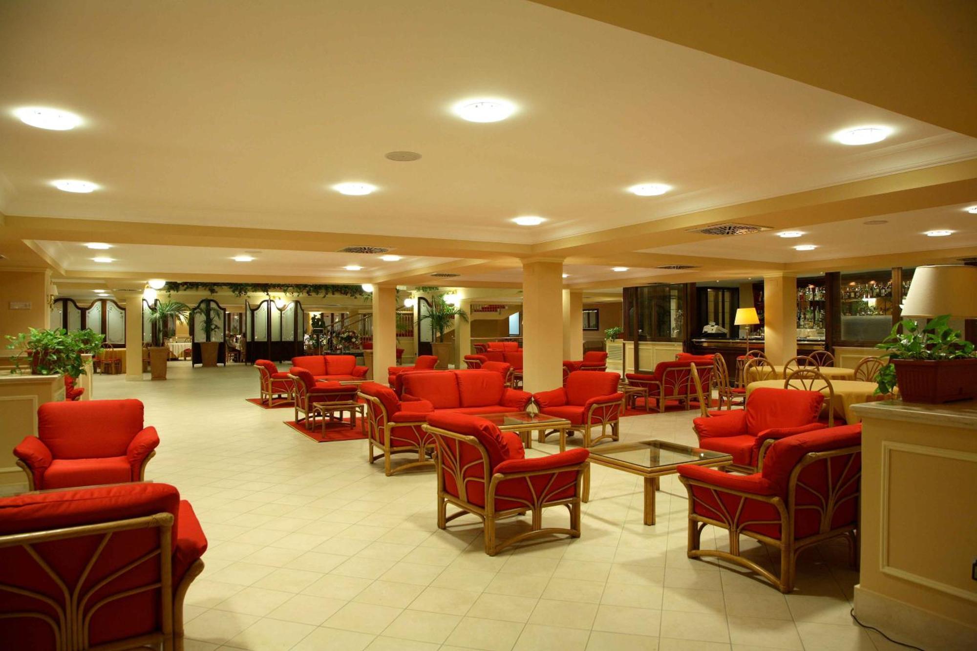 Dioscuri Bay Palace San Leone Beltér fotó