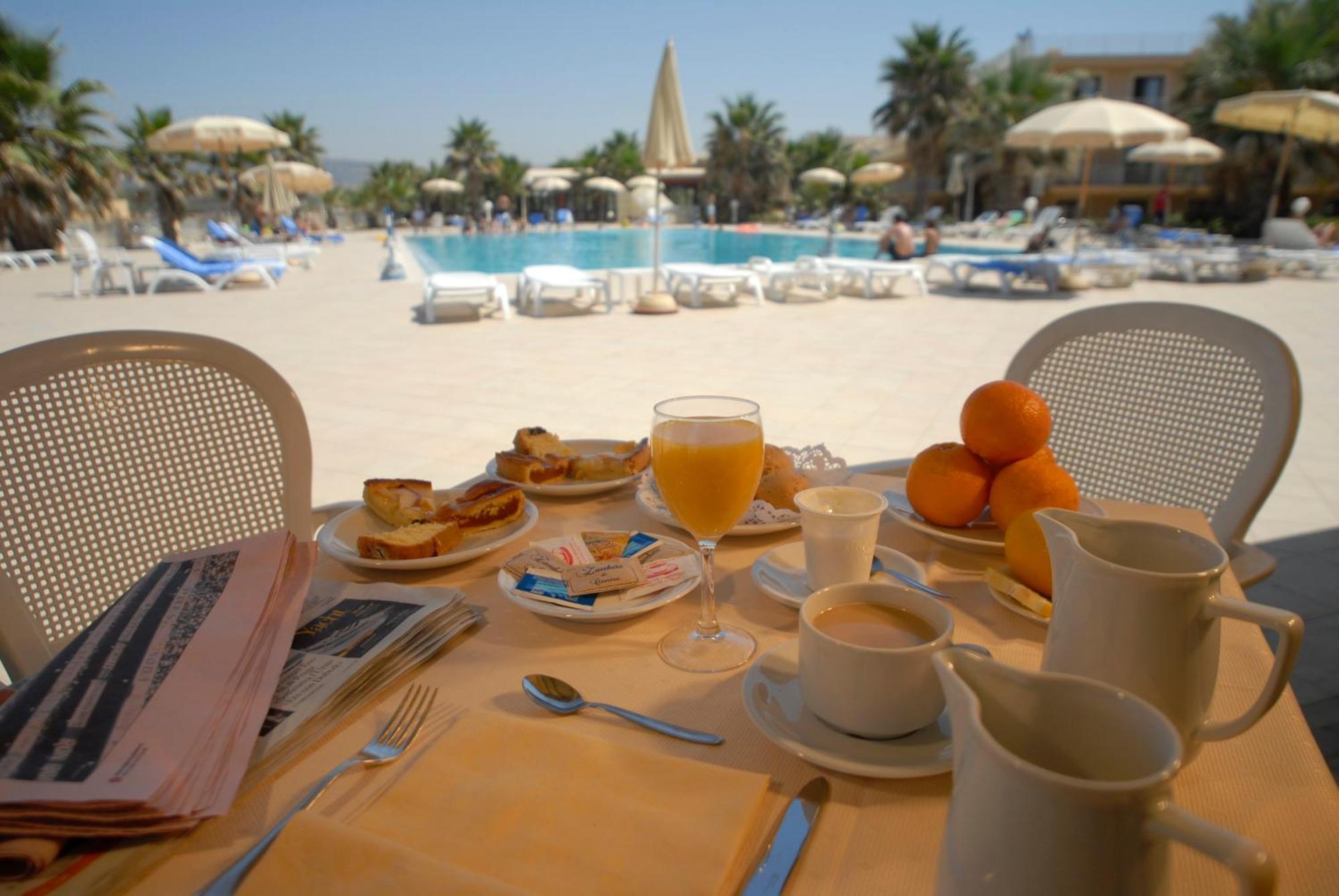 Dioscuri Bay Palace San Leone Kültér fotó