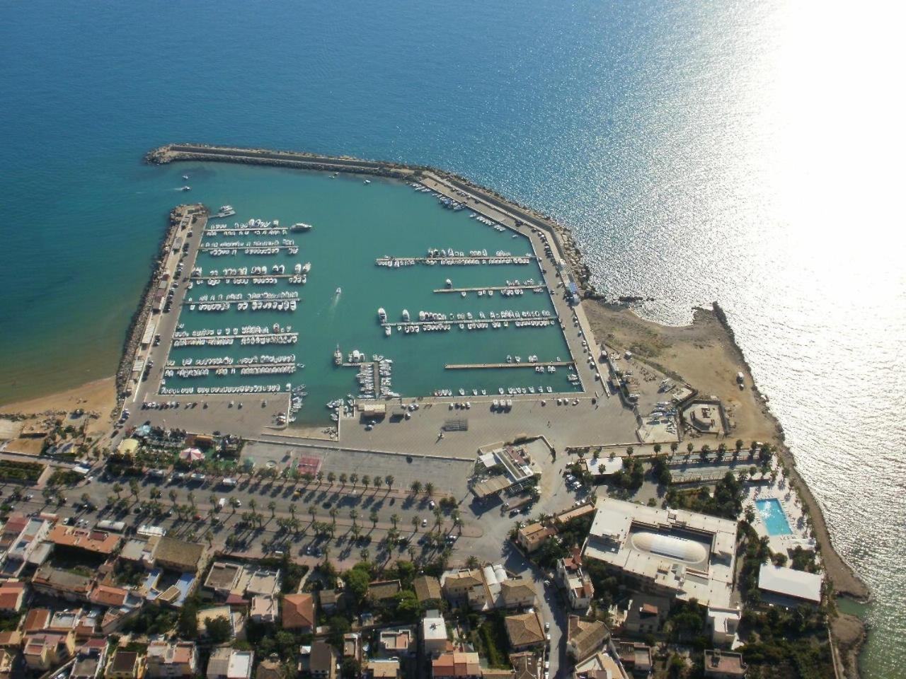 Dioscuri Bay Palace San Leone Kültér fotó